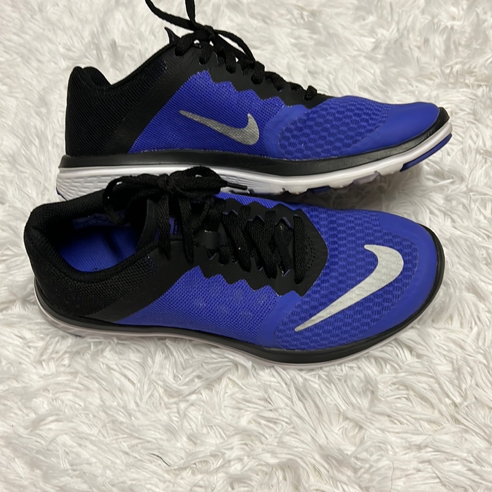 Nike FS Lite Run 3